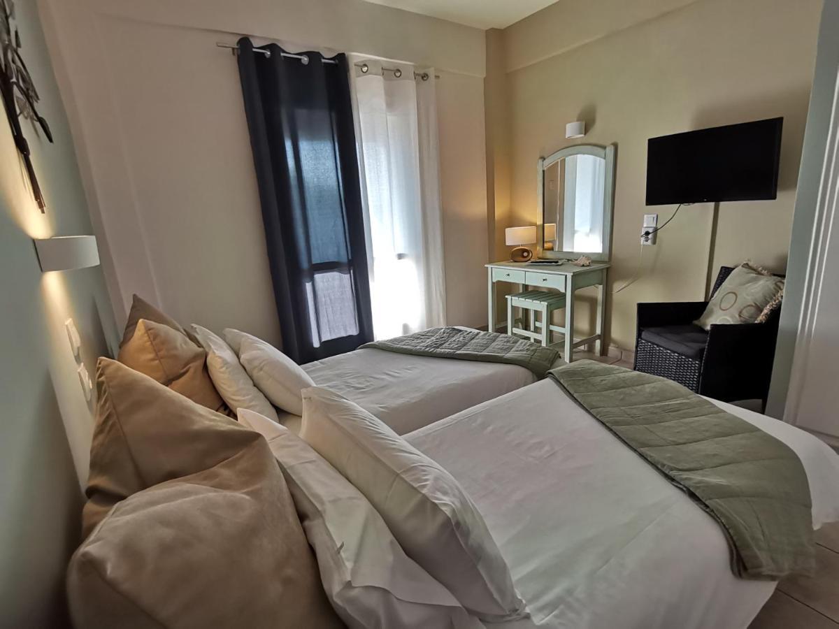 Sirios Apartment Ахарави Екстериор снимка
