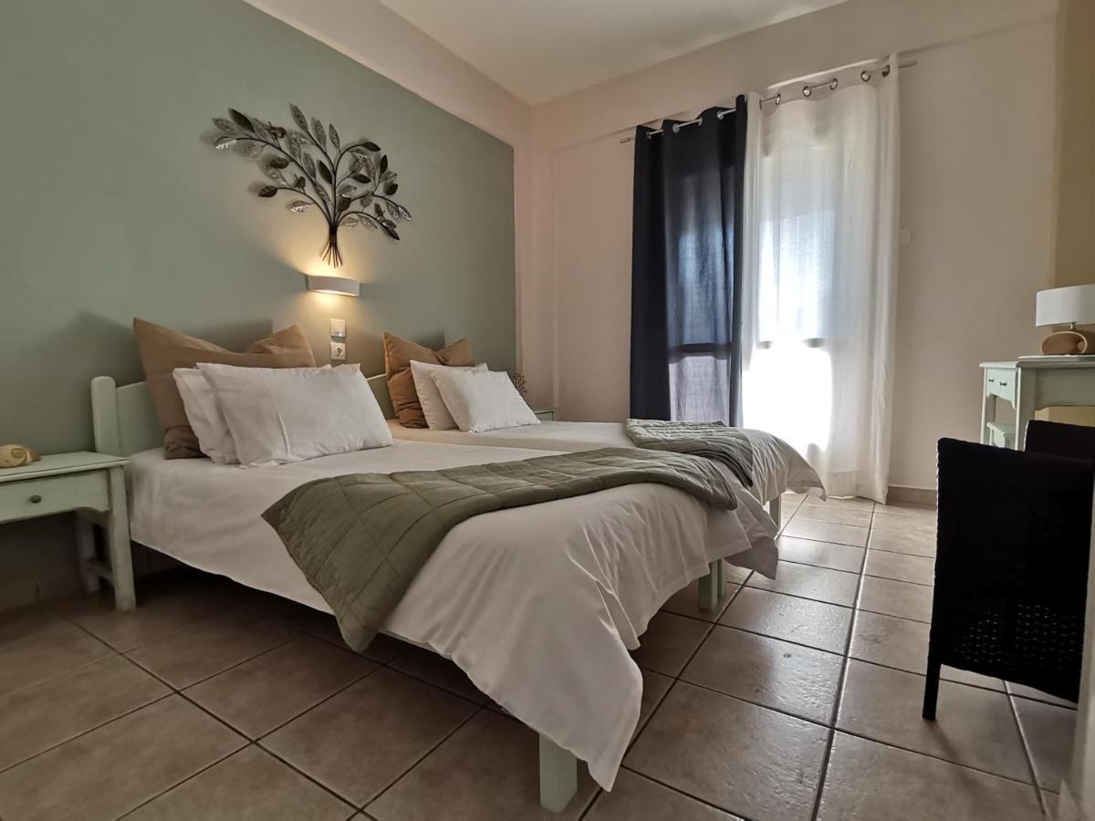 Sirios Apartment Ахарави Екстериор снимка